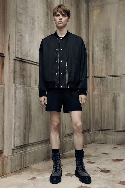 Look 19